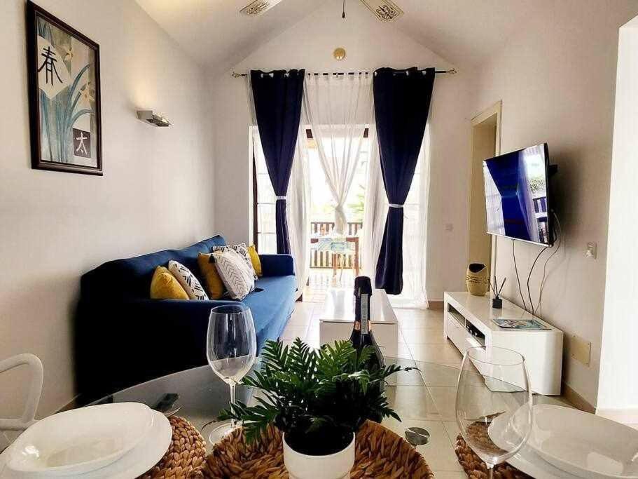El Ron Ron De Fuerte Apartment Калета де Фусте Екстериор снимка